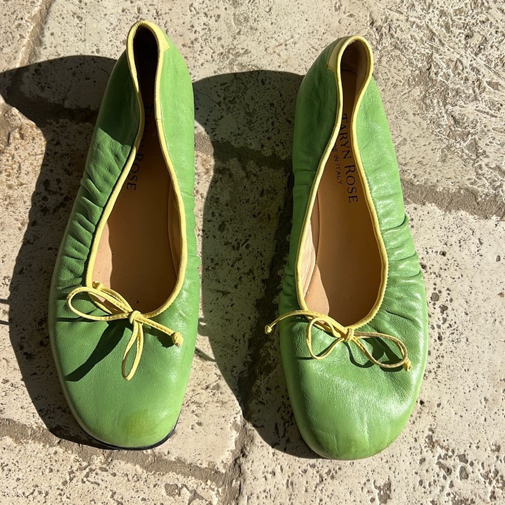 Taryn Rose Green Ballet Flats 7.5